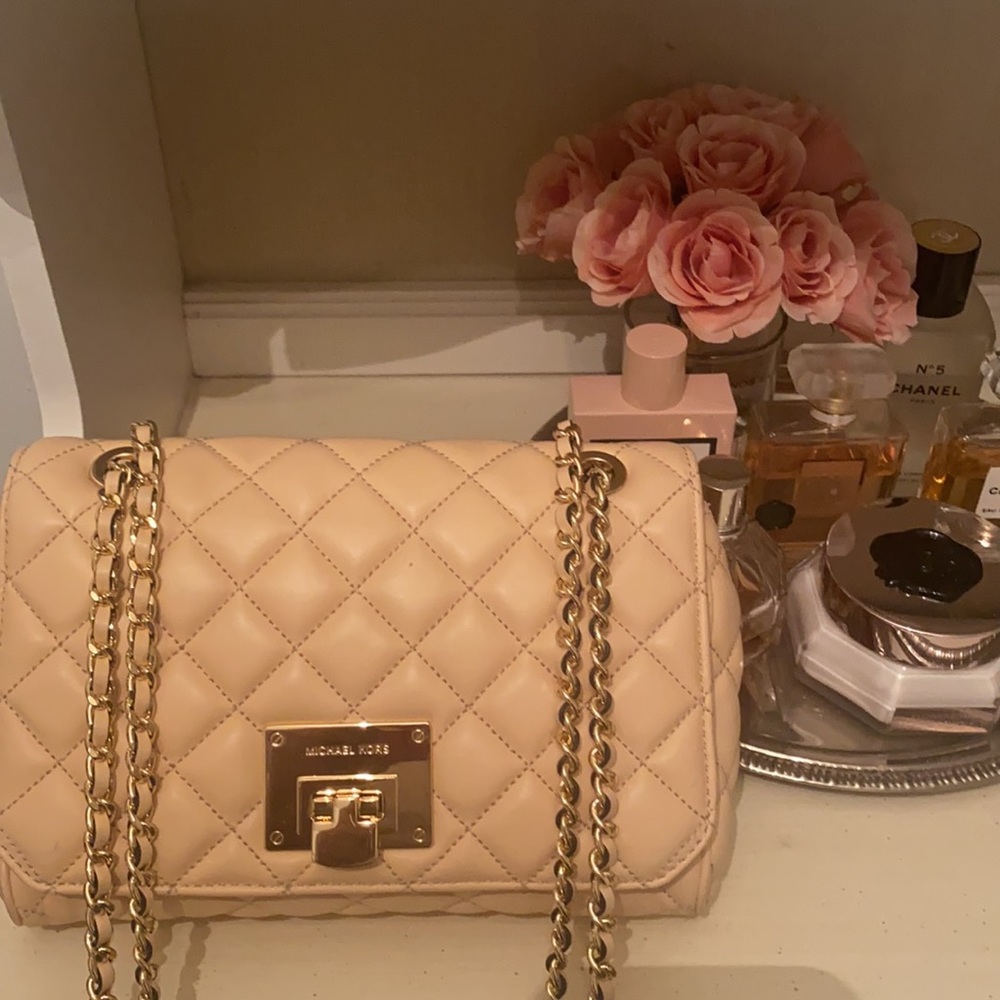 Michael Kors Vivianne Handbag